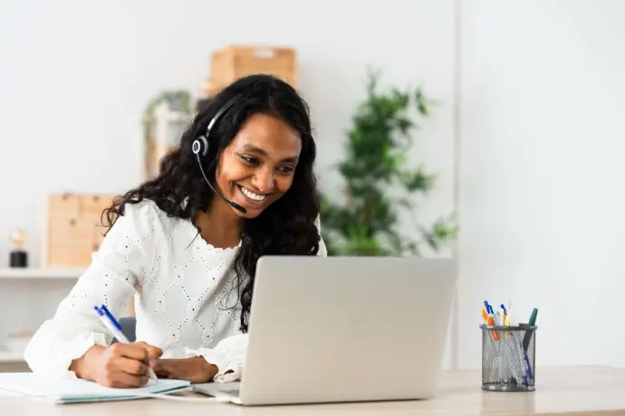 Personal assistant talking to client