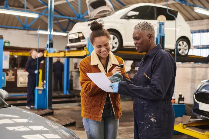 Mechanic explains bill to client